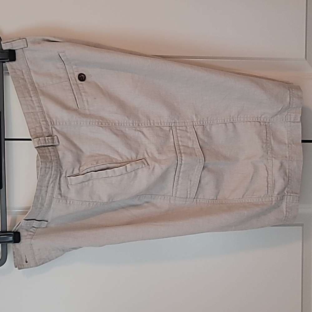Cubavera Linen / cotton cargo shorts - Men's 36 waist - off white / linen white